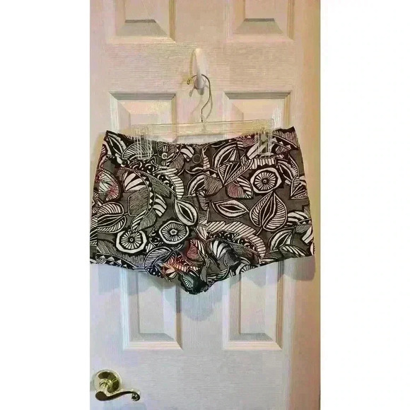 LOFT Riviera Shorts Boho Leaf Print Mid-Rise Zip Pockets Women's Size 4 - Picture 1 of 5